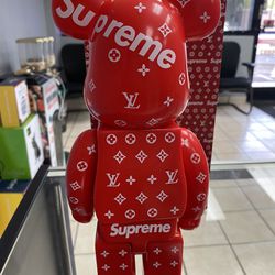 LV Supreme BearBrick 400% for Sale in Phoenix, AZ - OfferUp
