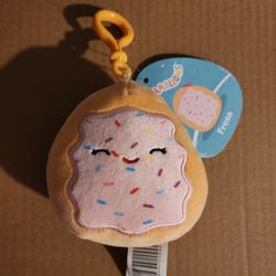 Squishmallow Clip - Fresa the poptart pastry 