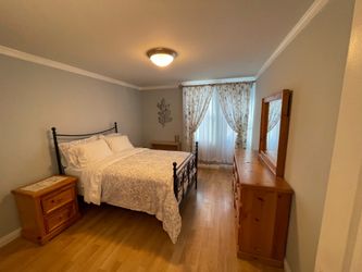 Bedroom set