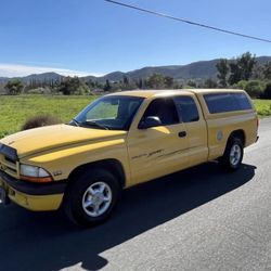 1999 Dodge Dakota Sport 