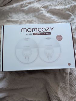 Momcozy M5 Wearable Breast Pump Set
