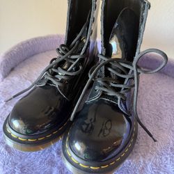 1490 Doc Martens Size 7