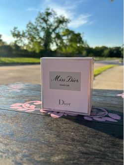 Miss Dior Perfume