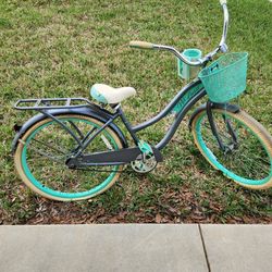 2 Beach Cruiser Bikes w/ Baskets & Racks