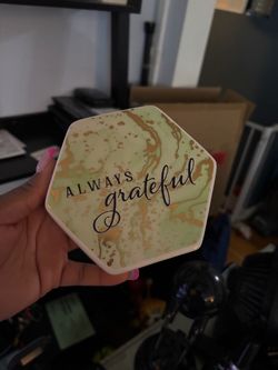 Always Grateful Hexagon Decor