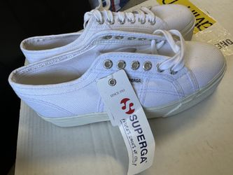 NEW! Women’s Shoes 