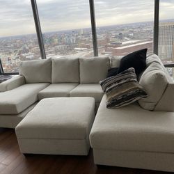 Cambri 2-Piece Sectional with Chaise and Ottoman