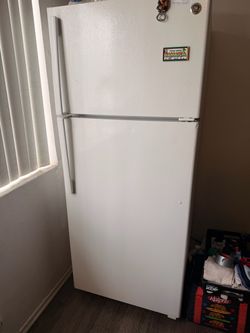 Refrigerator for sale