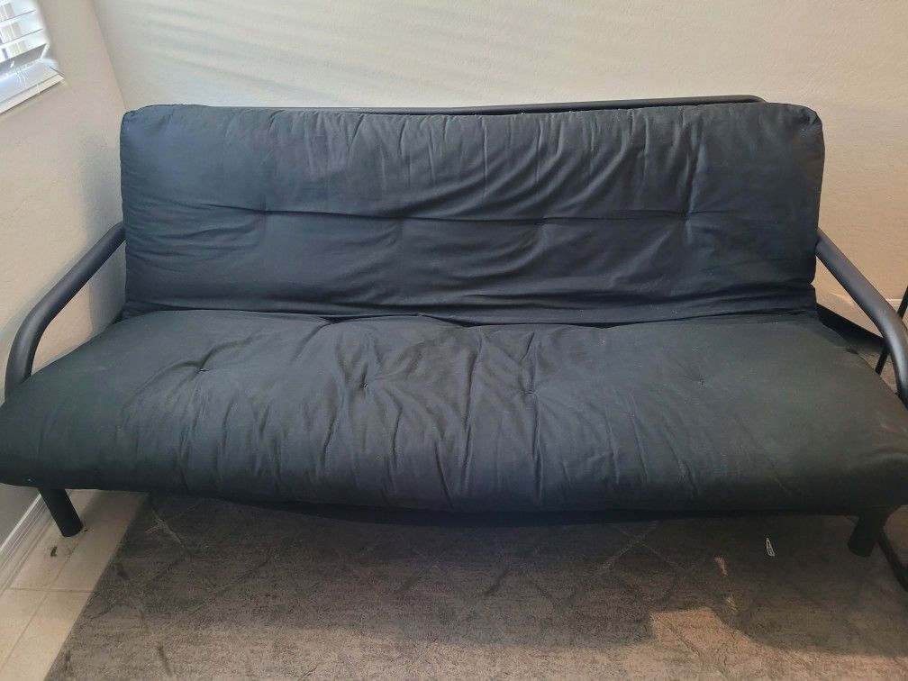 Black Futon