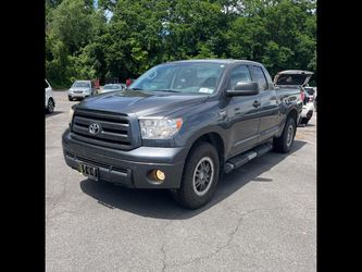 2011 Toyota Tundra 4WD Truck