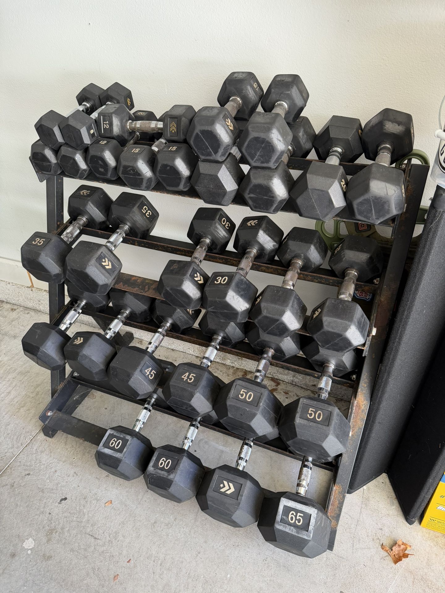 Dumbbells From 5-65lbs With Rack