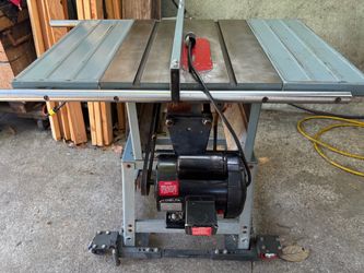 Delta contractor table saw