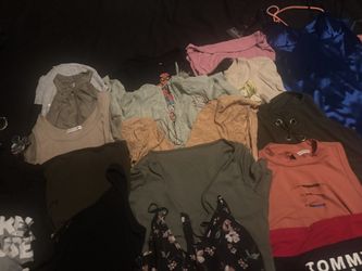 Woman Medium Size Crop Tops