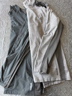 Men’s Reebok long sleeve (XL)
