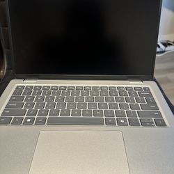 Dell 14 pro plus 