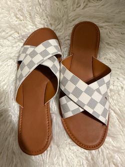 White & Gray Checkered Cross Strap Slide Sandals size 10
