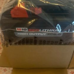 Milwaukee M18 XC8.0