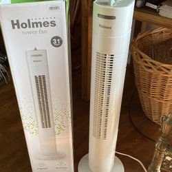 Holmes Tower Fan 31” White