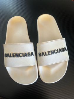 Balenciaga slides men size 8 women size 10