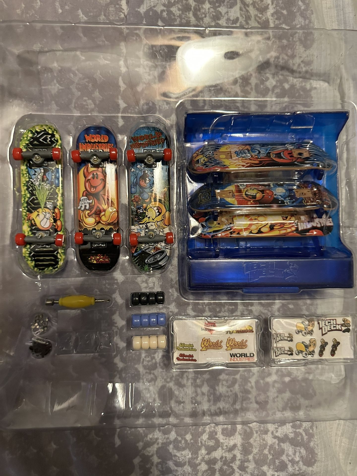 Tech Deck Handboard World Industries, Mutually Assured Destruction M. A