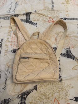 Forever 21 Cream Quilted Mini Backpack – Cute Everyday Bag