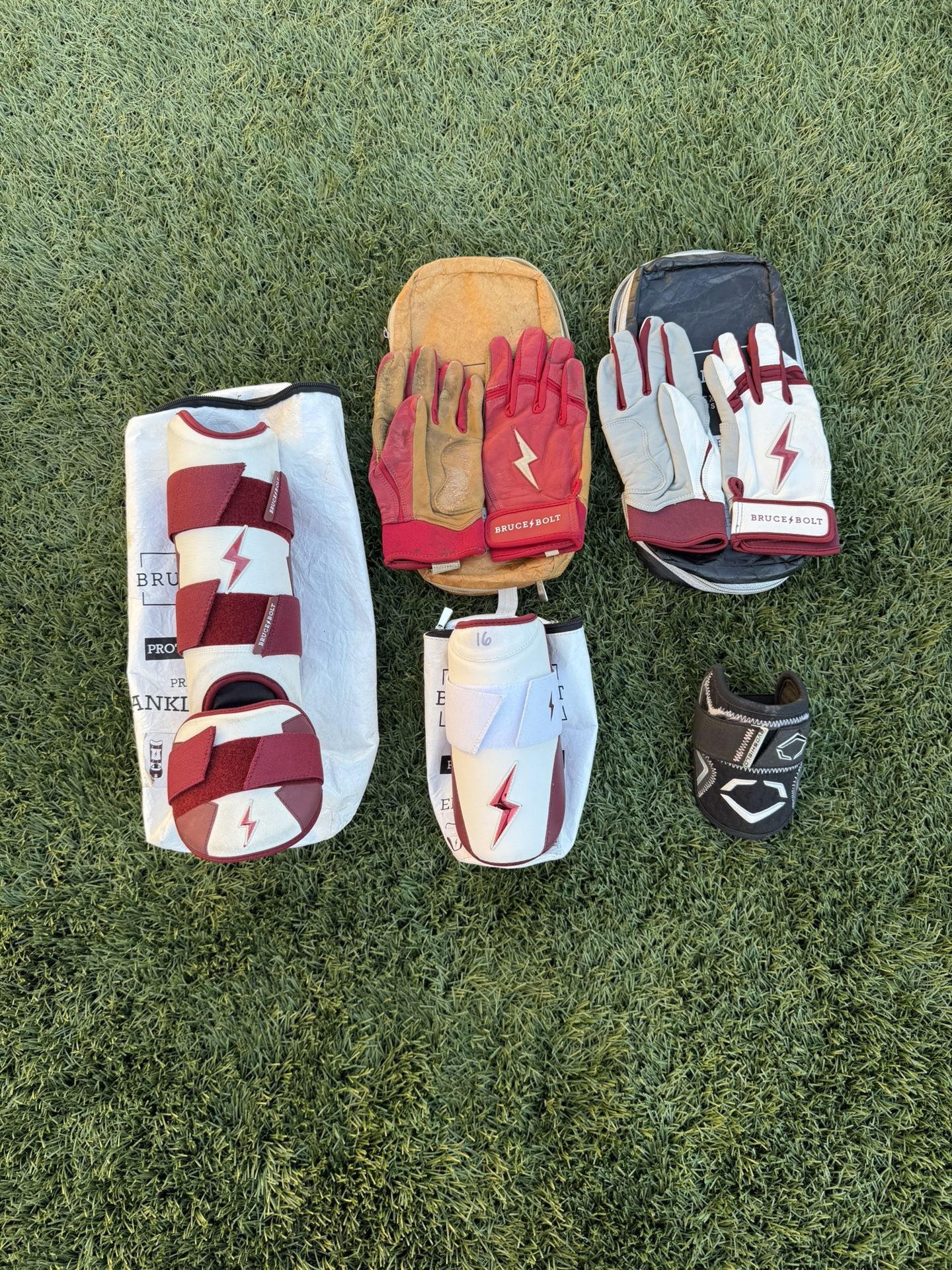 Bruce Bolt Baseball Protective Wear/Gear