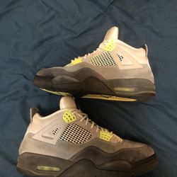 Jordan 4 Retro SE 95 Neon