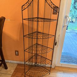 Metal Corner Plant Stand 