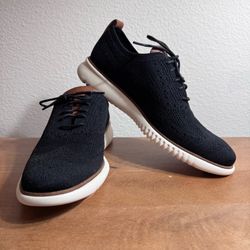 Brand New Cole Haan https://offerup.com/redirect/?o=Mi5aZXJv Grand Stitchlite™ Wingtip Oxfords - Black/Ivory