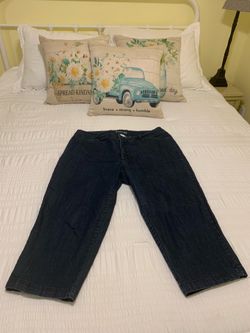 Ladies jeans 16/18, tops 2X