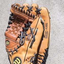 Wilson Softball Glove