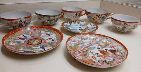 Antique Japanese Kutani Eggshell Porcelain Tea Cups & Saucers Geishas *50.00 Firm for All*