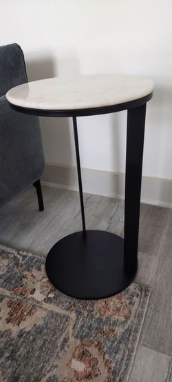 Side table C table