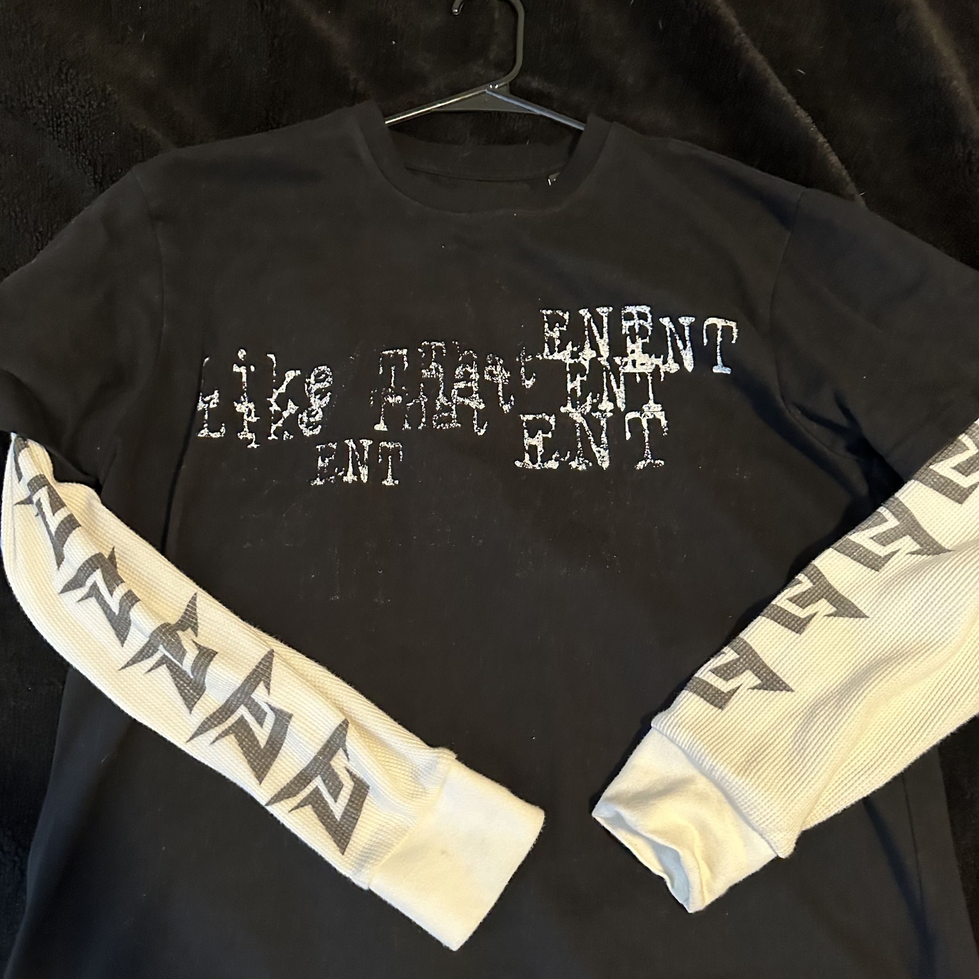 Long sleeve shirt