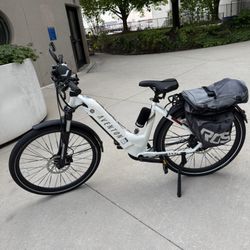 Aventon Level 2 Step Through E Bike (L Frame - White)