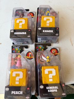 Figure Illumination Mario Bros Movie diorama Peach Goomba Kamek Loops New Lot Bring home the iconic Princess Peach from the beloved Super Mario Bros