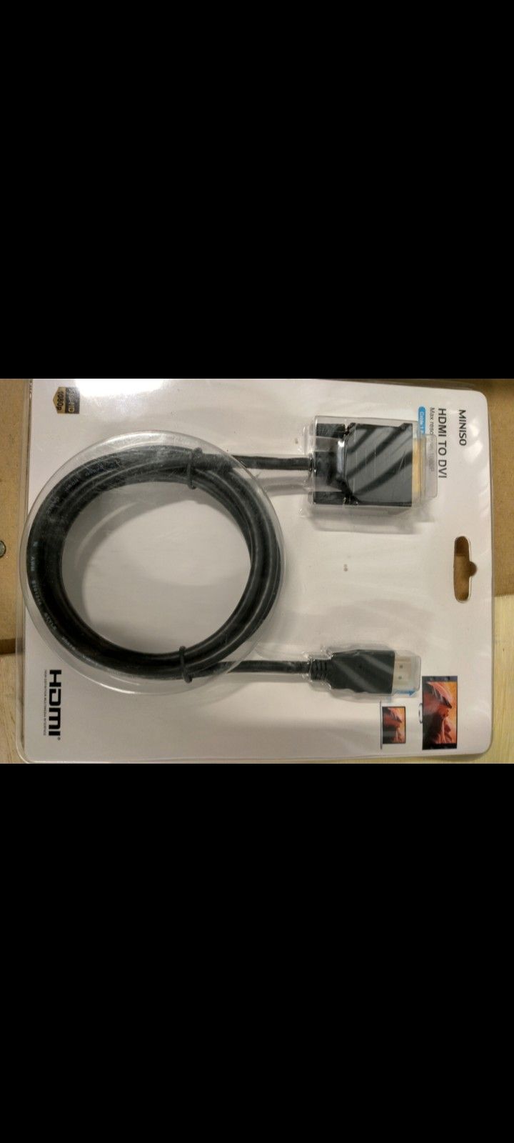 HDMI TO DVI CONNECTOR.