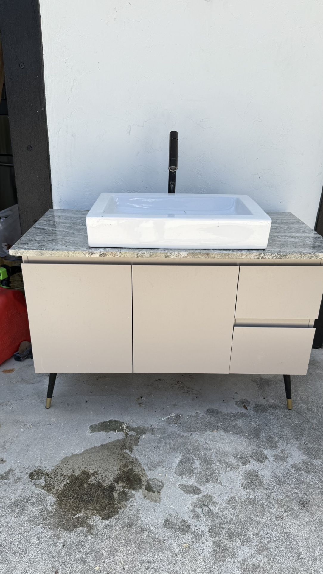 Bathroom Vanity 43”