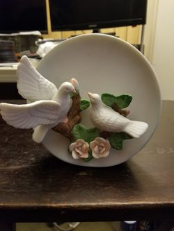 Beautiful 2 dove music Decor.