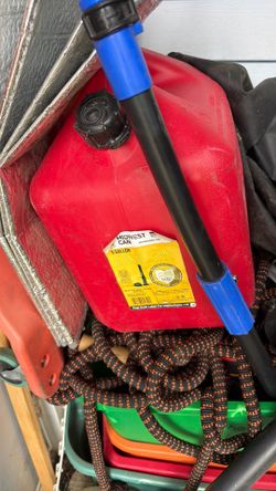 Five gallon gas containers