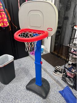 Little Tikes Basketball Hoop
