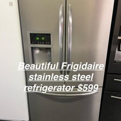 Beautiful Frigidaire Stainless Steel Refrigerator 