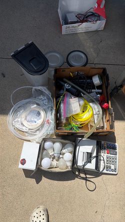Mixed Lot of Household and Hardware Items AS pictures