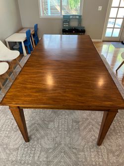 Ethan Allen Dining table