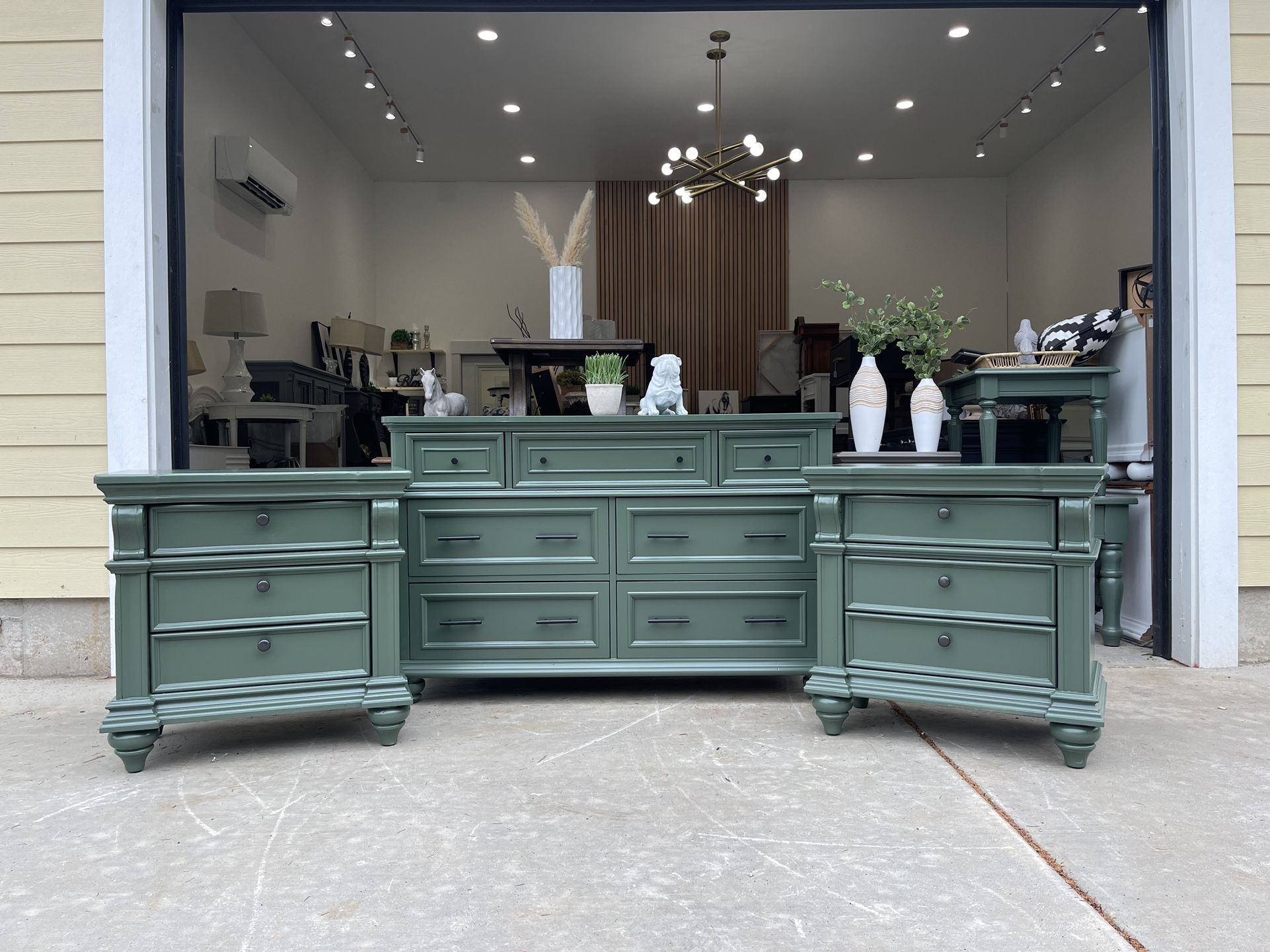 Green SOLID WOOD Dresser 