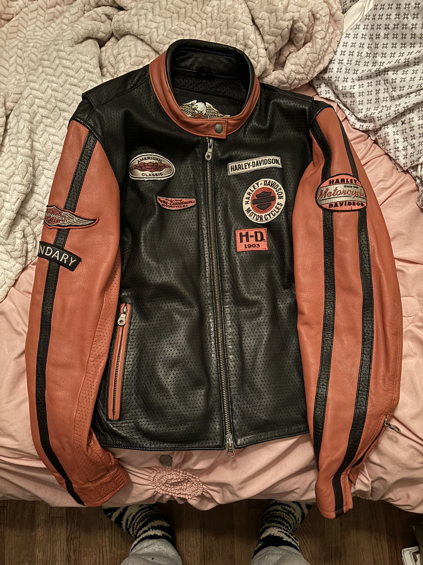 Harley Davidson XL Women's Leather Jacket Whirlwind 98116-07VW Perforated NEW 200$ Or Best Offer