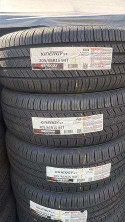 Hankook Kinergy ST 205/65R15 94T Tires (Set of 4)