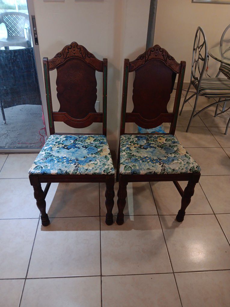 For Free Antique Wooden Chairs