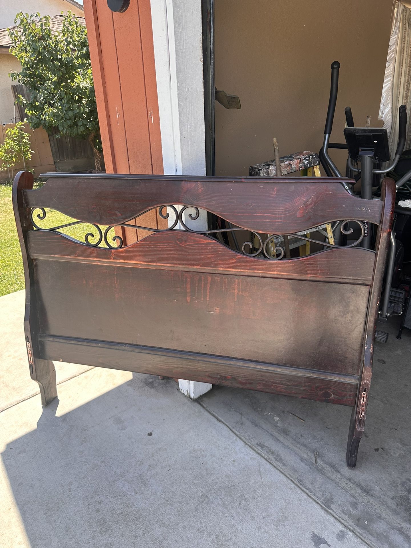 full bed mattress + frame
