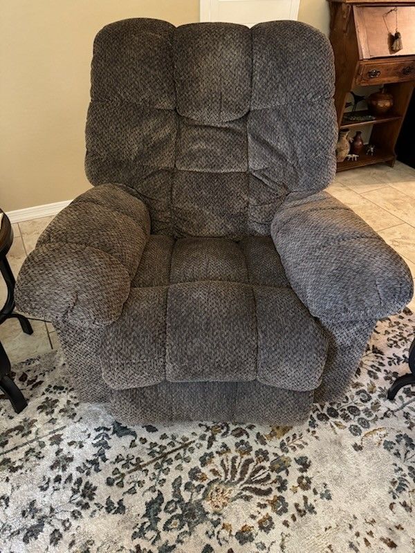 La-Z-Boy Walk Away Power Recliner